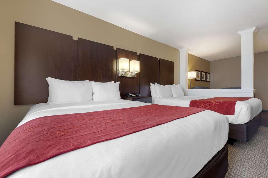 Comfort Suites & Conference Center Worthington Room photo